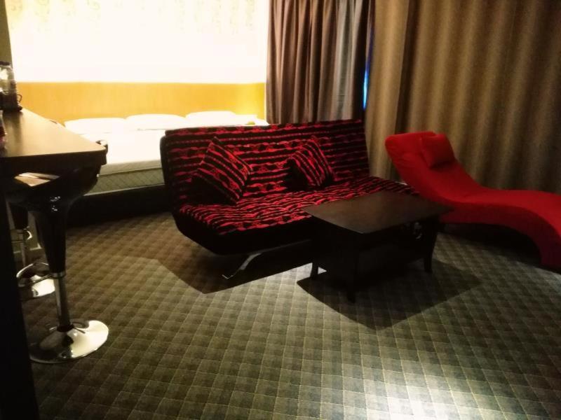 Grandeur Hotel And Spa Malacca Exterior foto