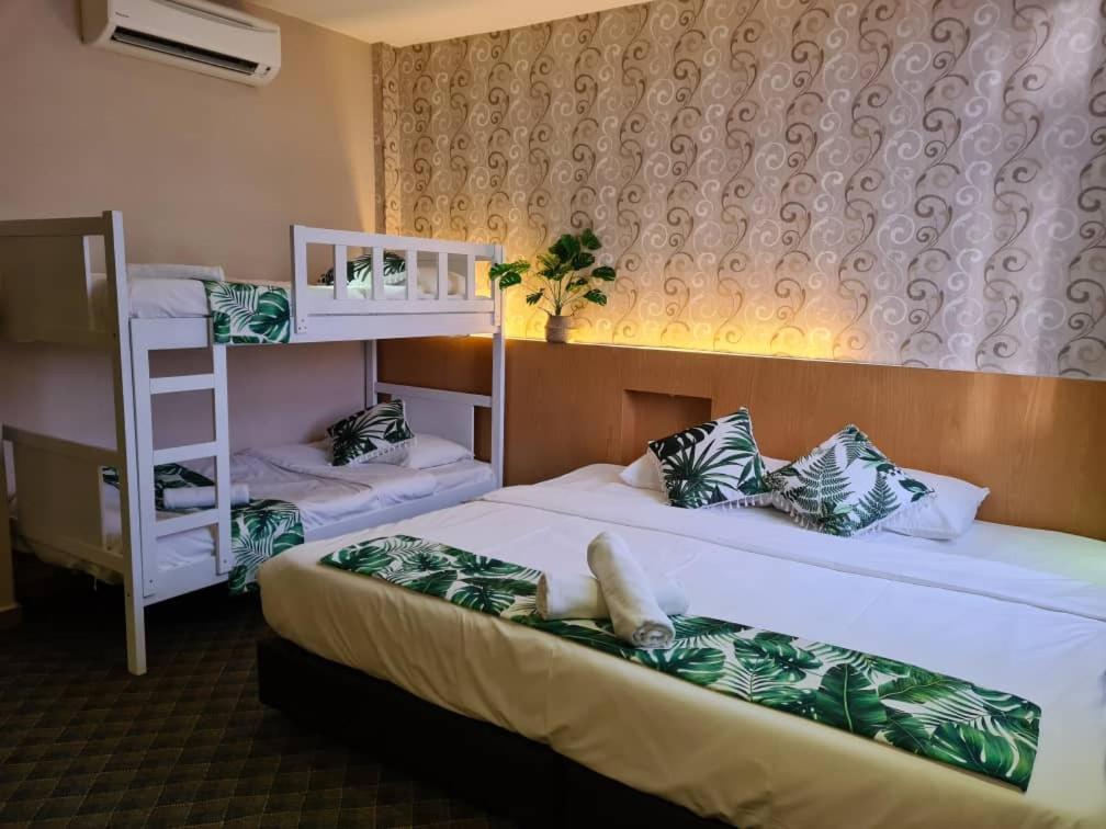 Grandeur Hotel And Spa Malacca Exterior foto